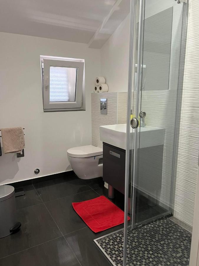 Apartment Vodice - Lovric מראה חיצוני תמונה